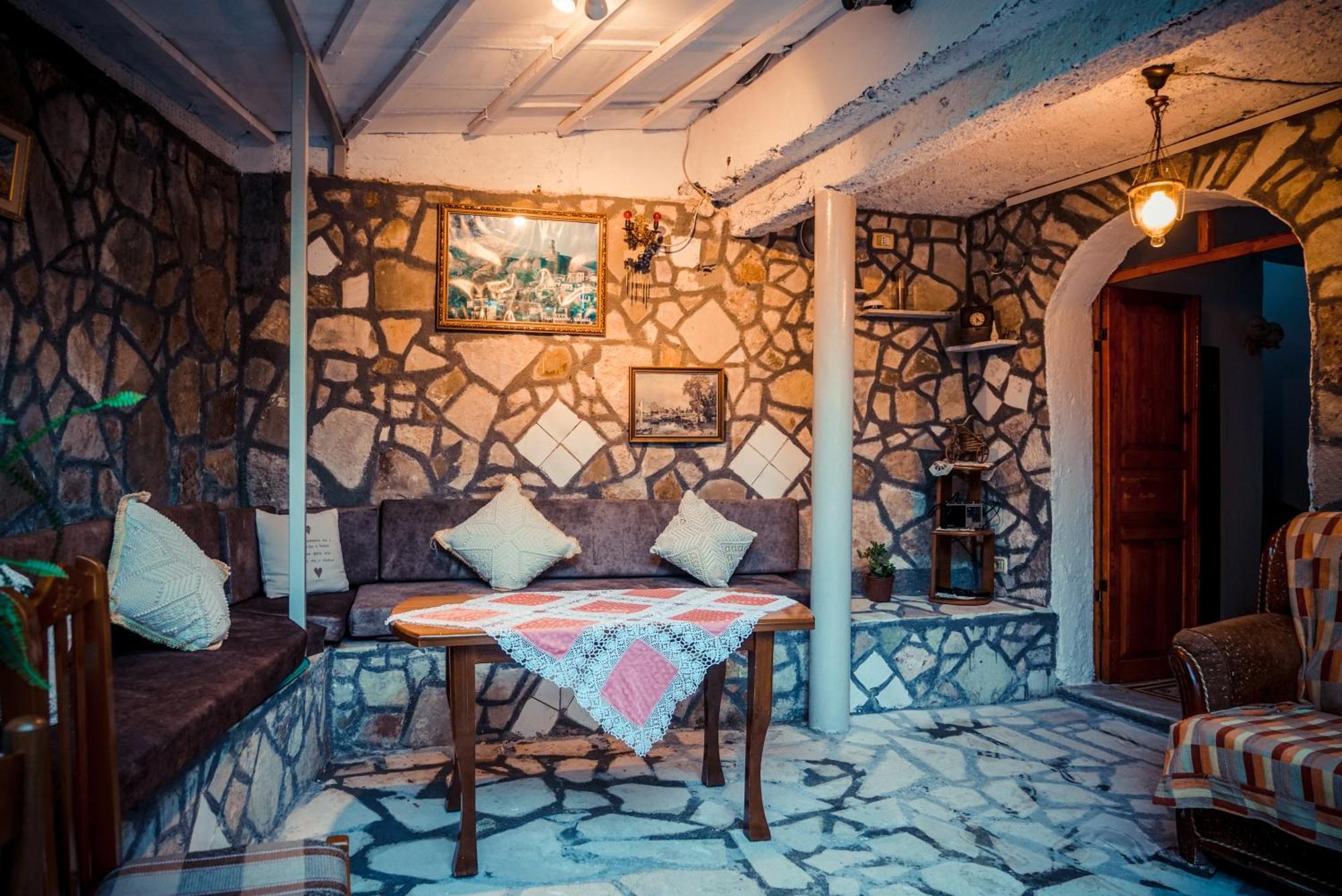 Guesthouse Arber Gjirokastër Exterior foto